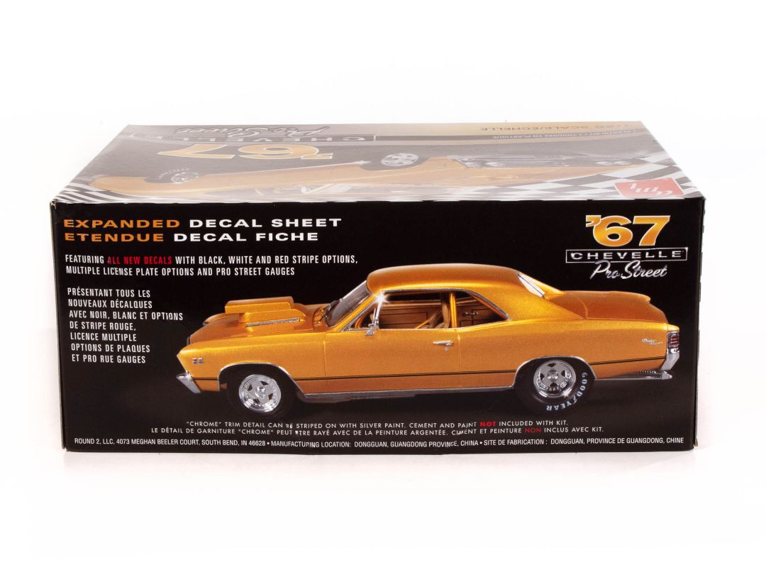 AMT 1967 Chevy Chevelle Pro Street 1/25 Model Kit (Level 2)