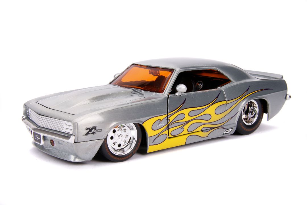 Jada 20th "Bigtime Muscle" 1/24 - 1959 Chevy Camaro Jada 20th "Bigtime Muscle" 1/24 - 1959 Chevy Camaro