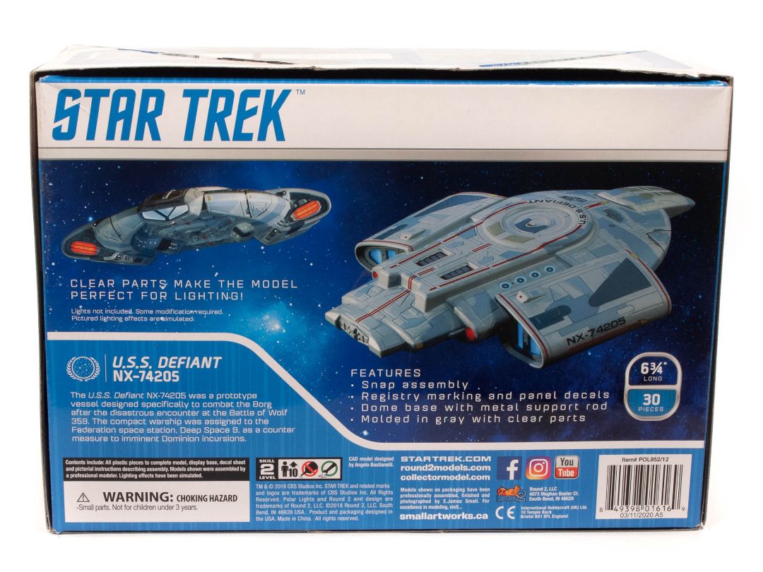 Polar Lights Star Trek U.S.S. Defiant 1/1000 Model Kit (Level 2)