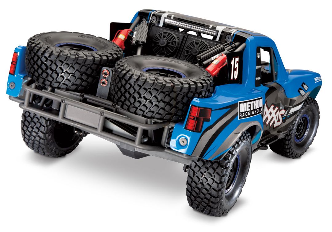 Traxxas Unlimited Desert Racer (UDR) with lights - Blue