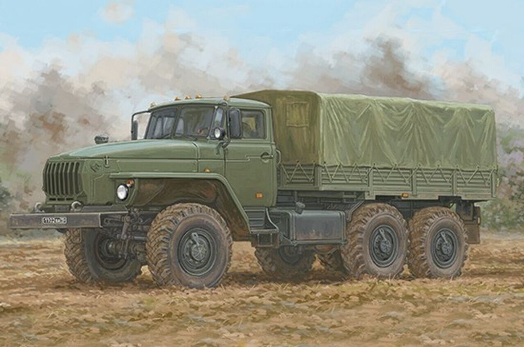 Trumpeter 1/35 Russian URAL-4320 Trumpeter 1/35 Russian URAL-4320
