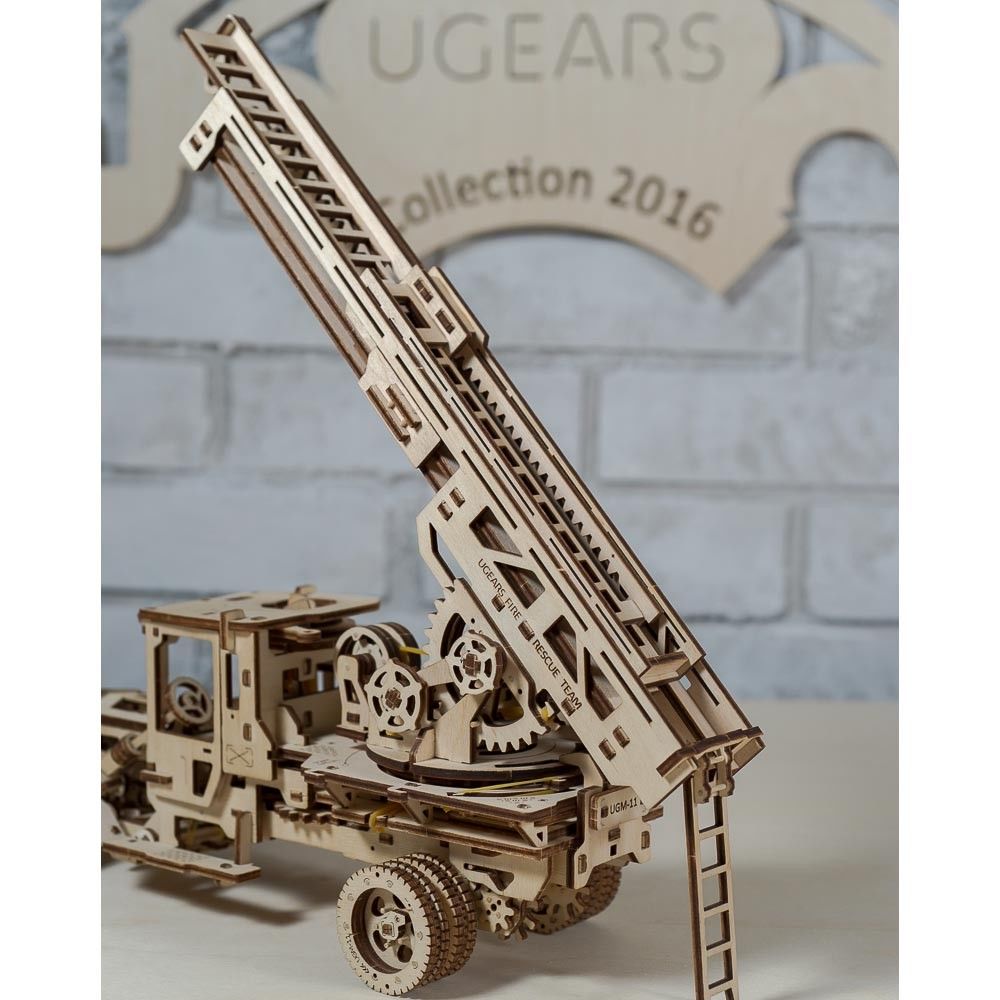 UGears Ladder Fire Truck - 537 pieces (Advanced)